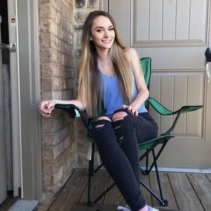 Meet your Posher, Amber